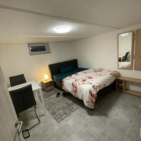 Ubytování v soukromí Gemuetliches Und Schoenes Keller Geschoss K1 Hassloch (Hessen)